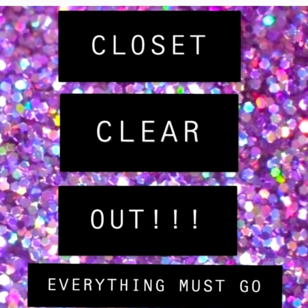 Clothes/shoes